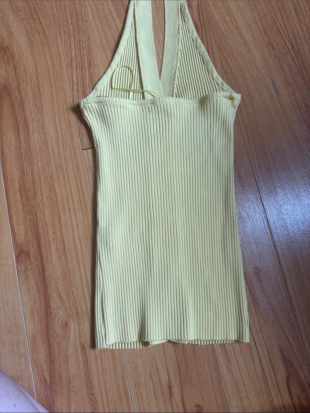 Zara Medium Yellow Ribbed Halter Button-Front Top - Picture 3 of 4